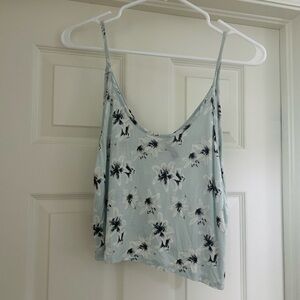 H&M Divided Light Blue Cropped Floral Trendy Tank Size M